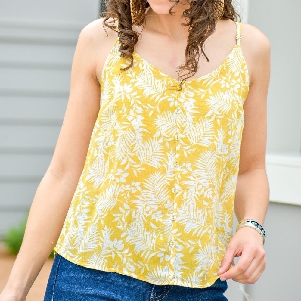 NIB MINE yellow and white tropical flower palm cami tank top fabric buttons L